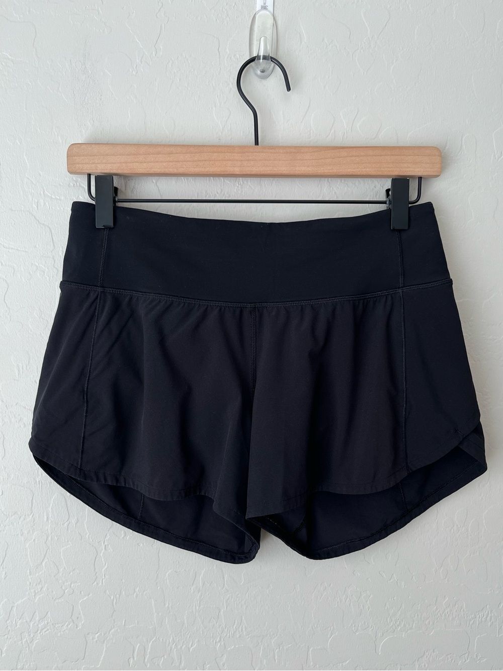 Lululemon speed up shorts black 4 long - Picture 5 of 9